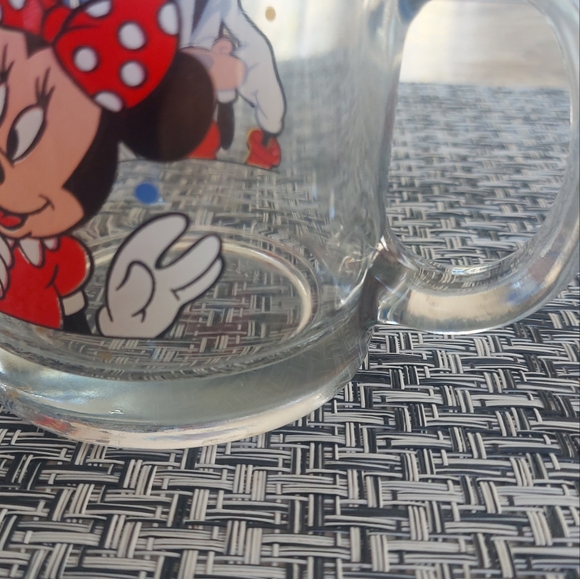 Disney coffee cup - Picture 6 of 9